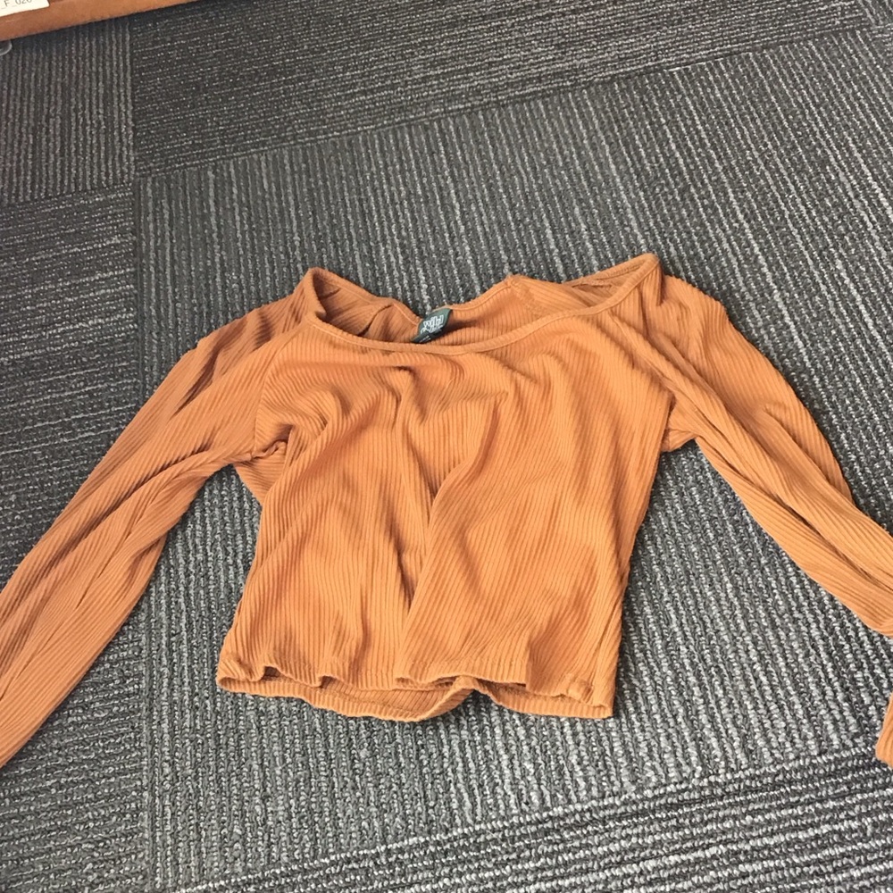 Wild Fable Cinnamon Long Sleeve Top